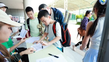 开云-广西青少年网球排名赛开启，规模再创新高，首次增设 U18 组别|赛事|柳州|柳东|比赛|运动员_新浪体育_新浪新闻